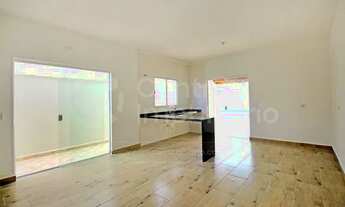 Imagem 3: CASA à venda com piscina e 3 quartos em Itanhaém, no bairro Tupy