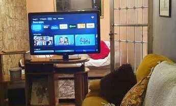 Imagem 6: Sobrado com 3 dormitórios - 2 banheiros - quintal - 2 vagas de garagem - R$ 560.000,00 - J