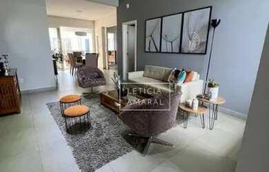 Imagem 2: Casa com 3 dormitórios à venda, 257 m² por R$ 2.500.000,00 - Fátima - Pouso Alegre/MG