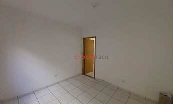 Imagem 2: Kitnet com 1 dormitório para alugar, 25 m² por R$ 800/mês - Vila Balarotti - Londrina/PR