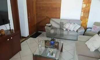 Imagem 2: Casa à venda no bairro Camboinhas - Niterói/RJ