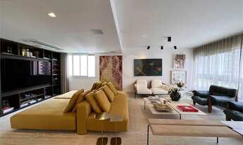 Imagem 2: Apartamento reformado impecável no miolo do Jardins 169m2