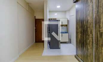 Imagem 2: Apartamento para Aluguel - Centro Histórico, 1 Quarto, 32 m2