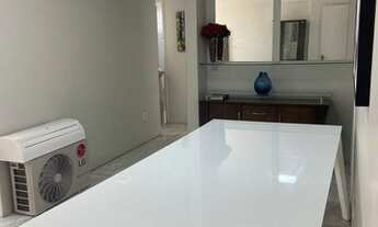 Imagem 4: Apartamento mobiliado com 3 quartos e prédio com área de lazer