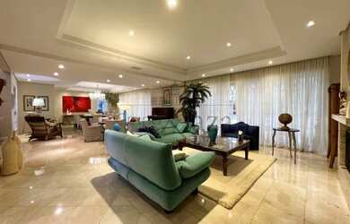 Imagem 2: Casa de condomínio para venda possui 800 metros quadrados com 6 quartos