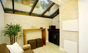 Imagem: R$ 750.000 - BELA E ACONCHEGANTE - CASA