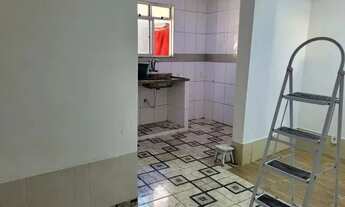 Imagem 6: Casa 1 quarto, garagem, quintal pequeno