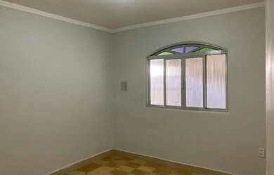 Imagem 5: Casa com 2 qtos no Setor Leste