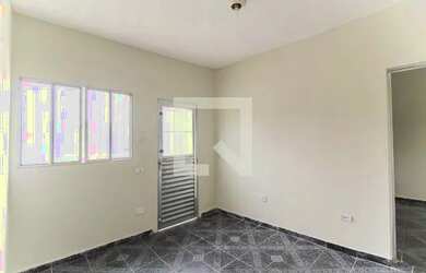 Imagem 2: Casa para Aluguel - Conj. Res. Pres. Castello Branco, 1 Quarto, 37 m2