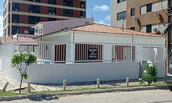 Imagem: CAMBOINHA Casa com cinco quartos