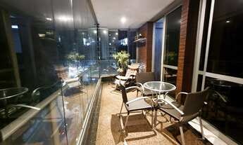 Imagem 3: Apartamento para venda com 113 metros quadrados com 2 quartos em Copacabana - Rio de Janei