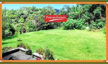 Imagem 2: Marcio PETROPOLISMAIS Vende ÓTIMA CASA NO BINGEN COM 6 QUARTOS