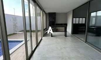 Imagem 2: Casa em Condomínio à venda, 3 quartos, 3 suítes, 4 vagas, JARDIM VERSAILLES - Uberlândia/M