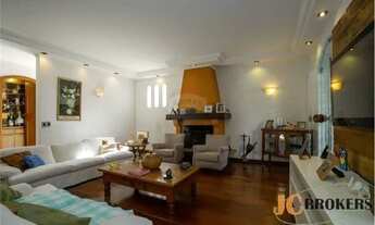 Imagem 4: Casa de com 324m² de área construída, 3 suítes, 2 vagas