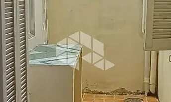 Imagem 4: Apartamento térreo de 2 quartos com pátio na Bairro Cidade Baixa próximo do Largo da Epatu