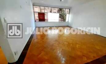 Imagem 4: POSTO 4 QUADRA DA PRAIA 150M2 SALÃO 2 AMBIENTES 3 QUARTOS ÁREA 2 DEPENDÊNCIAS VAGA ESCRITU