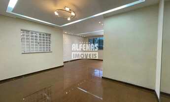 Imagem 3: Excelente CASA COMERCIAL 3 quartos 1 suíte, 1 vaga de garagem