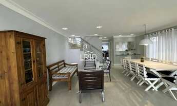 Imagem 3: Oportunidade imperdível de adquirir ou alugar uma casa triplex com 400m², localizada a pou