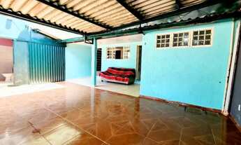 Imagem 7: Casa Bem Localizada, perto de parada de onibus