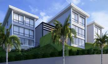 Imagem 3: Casa em Condomínio para Venda em Teresópolis, Golfe, 4 dormitórios, 1 suíte, 4 banheiros