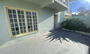 Imagem 2: Ótima casa com 4 dormitórios no bairro Rio Tavares!