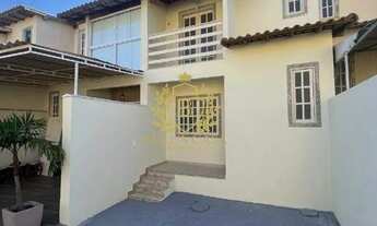 Imagem: Casa Duplex à Venda com R$ 200.000,00