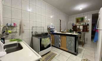 Imagem 6: Sobrado em Poá/SP; 3 dormitórios (1 suíte); 2 banheiros; 2 vagas cobertas; quintal