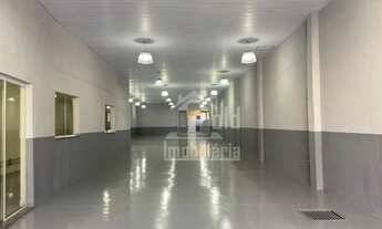 Imagem: Galpão totalmente reformado, com 472m²