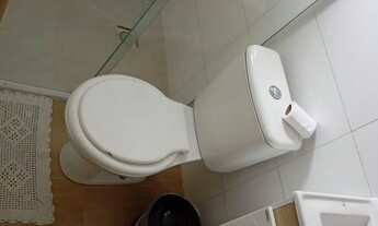 Imagem 2: Quarto para mulher