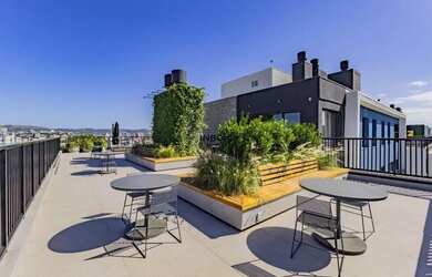 Imagem 3: Oportunidade no Go Cidade Baixa, apartamento de 2 suítes e 1 vaga com infraestrutura compl