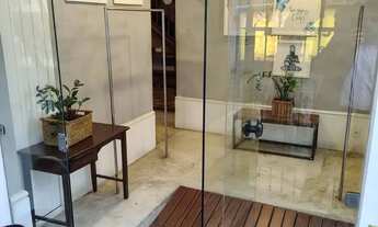 Imagem 5: Casa para venda possui 206 metros quadrados com 8 quartos