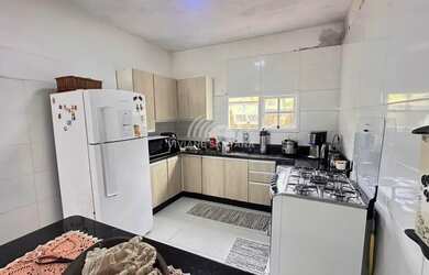 Imagem 6: Casa para Venda em Florianópolis, São João do Rio Vermelho, 3 dormitórios, 2 banheiros, 5