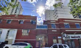 Imagem: Reformado e colado no centro para locação