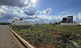 Imagem: Lote à Venda no Residencial Villa Segura