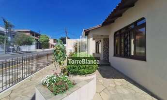 Imagem: Locação - Casa Mobiliada, 3 quartos sendo