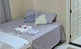 Imagem 2: Aluga Suite cama king, closet, ar condicionado, chuveiro quente, não paga agua nem luz