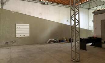 Imagem 6: Casa COMERCIAL para aluguel e venda tem 764 m²