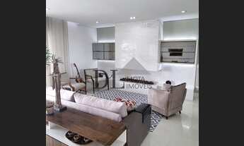 Imagem: EREDITA para venda possui 202 metros quadrados