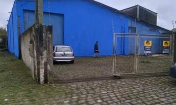 Imagem 2: Barracão com ótima estrutura e estacionamento