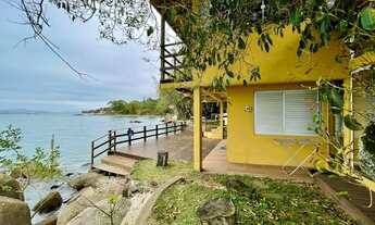 Imagem: Casa à venda no bairro Ribeirão da Ilha