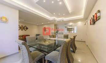 Imagem 2: Apartamento REFORMADO à venda, Com 151m² de Área Útil, 3 dormitórios, 1 Suite e 2 Vagas de