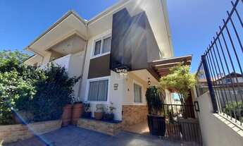 Imagem 2: Casa para venda tem 146 metros quadrados com 3 quartos em Rio Tavares - Florianópolis - SC