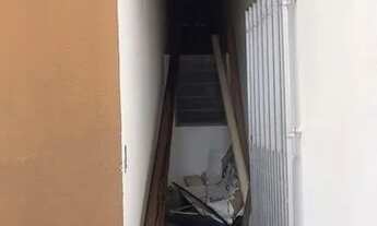 Imagem 5: Casa sobrado com 3 quartos - Bairro Residencial Despraiado em Cuiabá