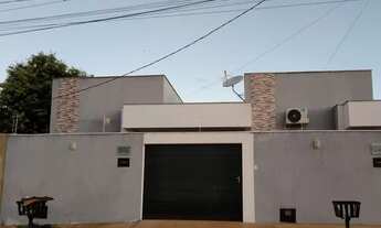 Imagem: Alugo casa no aureny 3