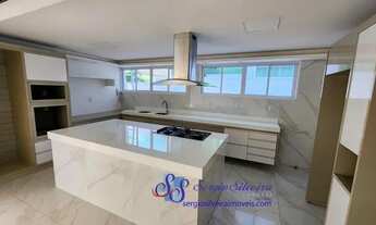 Imagem 7: Casa de alto padrão no Alphaville Fortaleza com 4 suítes, piscina privativa