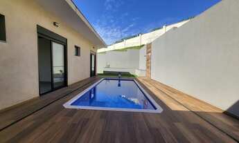 Imagem 2: Casa de condomínio térrea para venda com 220 metros quadrados com 3 quartos