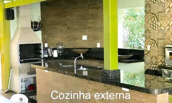 Imagem 5: Casa de condomínio para aluguel tem 312 metros quadrados com 6 quartos