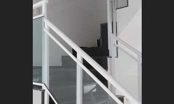 Imagem 6: Casa de condomínio para venda possui 133 metros quadrados com 4 quartos