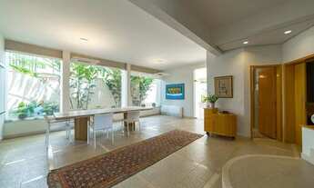 Imagem 5: Muito espaço dentro para combinar com a amplitude lá fora