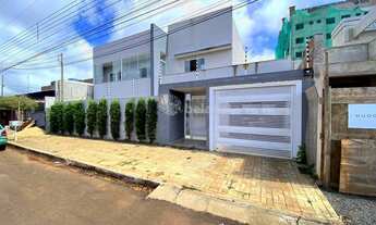 Imagem 2: SOBRADO PARA FINS COMERCIAIS OU RESIDENCIAIS À VENDA EM APUCARANA